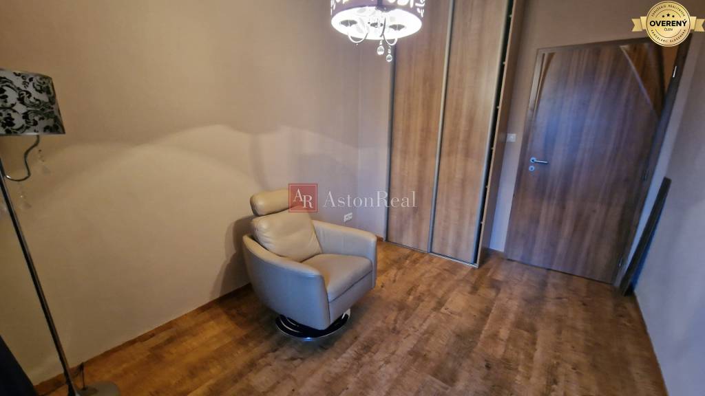 Rekreačný apartmán - Vysoké Tatry- Stará Lesná, 41 m2