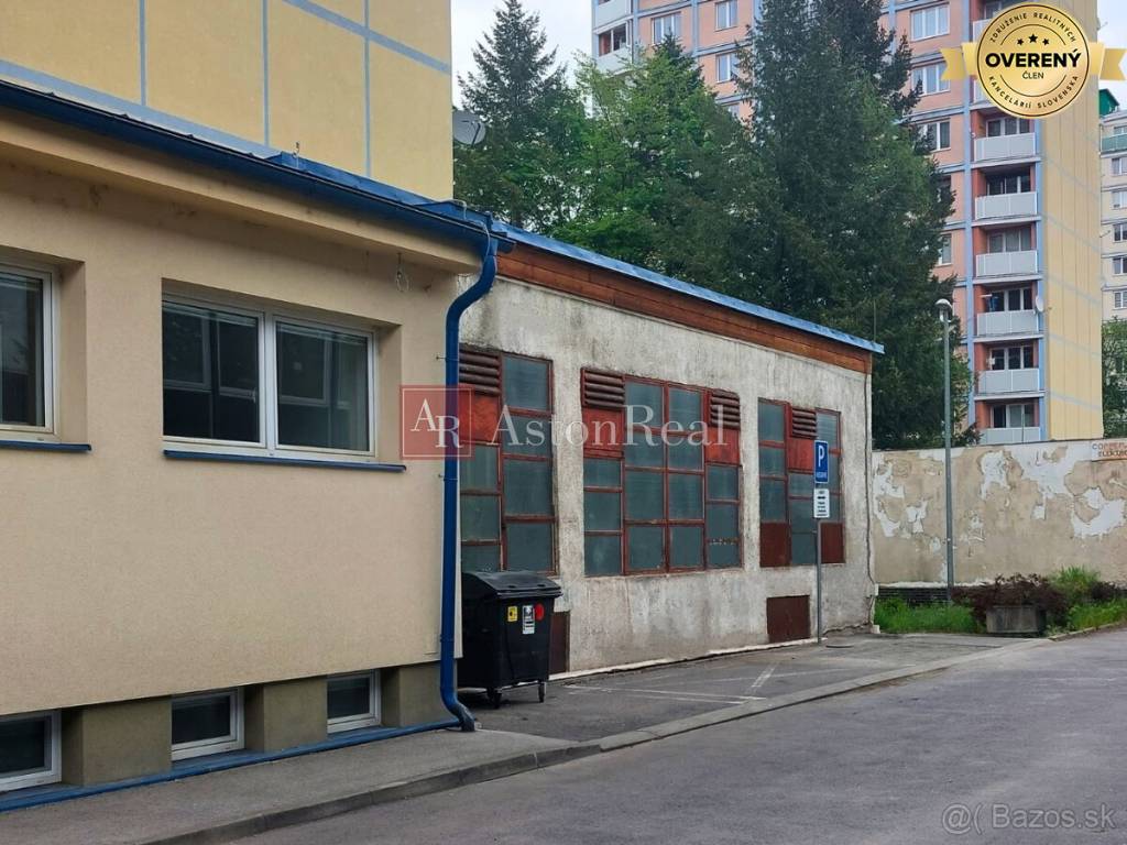 Na predaj: pozemok v centre mesta, bývalá kotolňa, Námestie Slobody