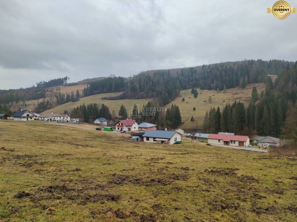 Predaj : Pozemok 1025m2 v obci Snežnica