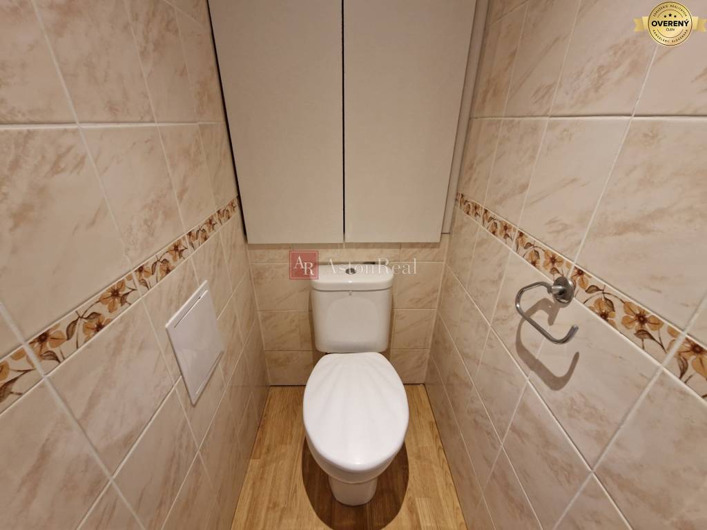 AstonReal: PREDANÉ  2-izbový byt 52 m2 v Poprade - ul. Mládeže