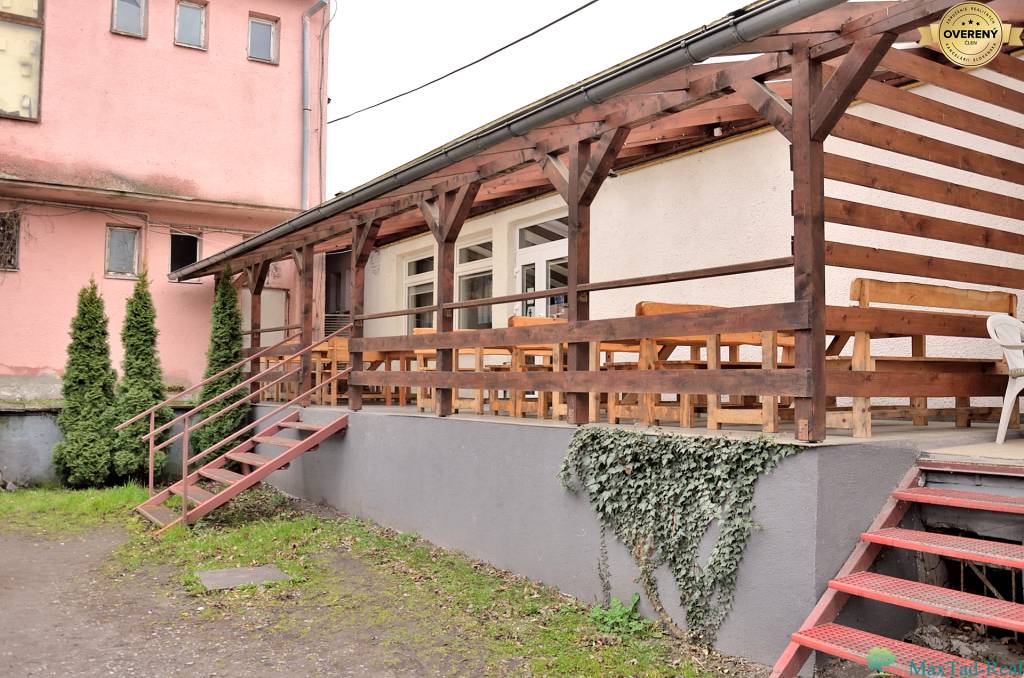 Zabehnutá reštaurácia na prenájom, Jovsa 362 m2 bez terás