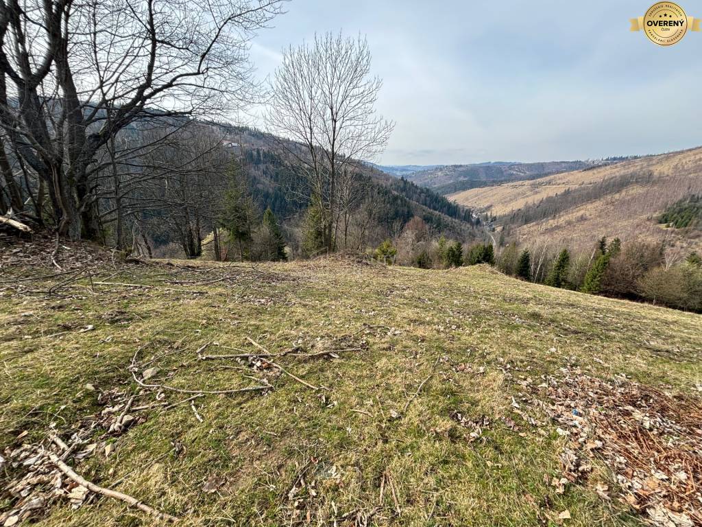 Predaj úžasného pozemku s prekrásnym výhľadom v Oščadnici