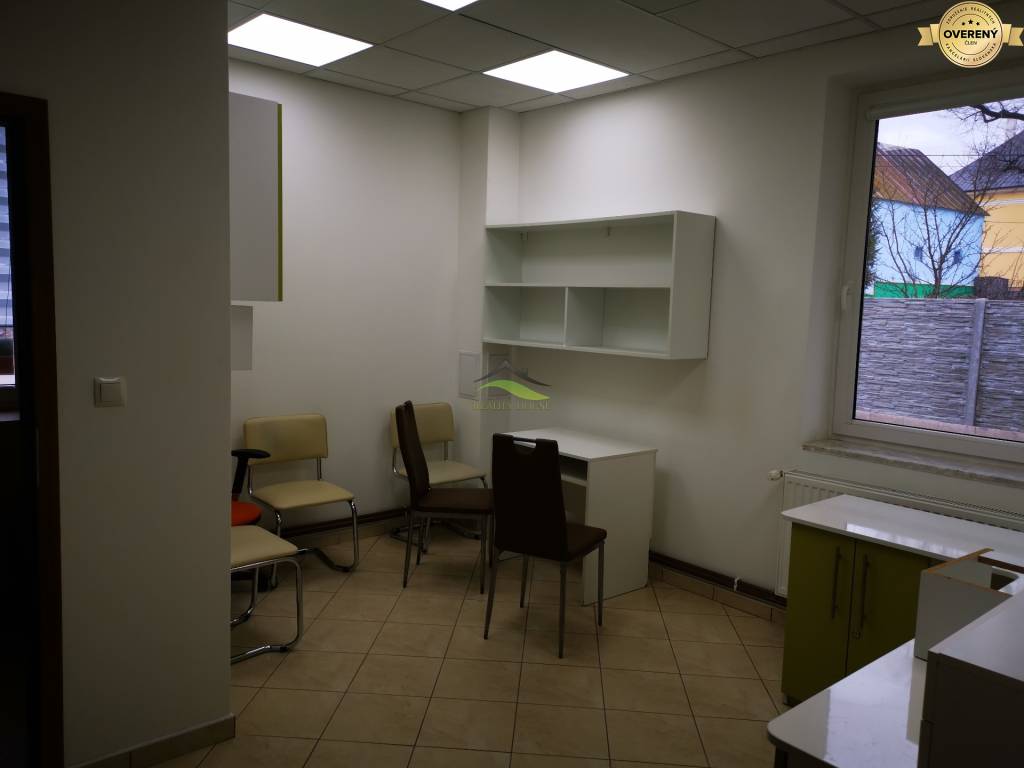 Polyfunkčný objekt - Zdravotnícke centrum