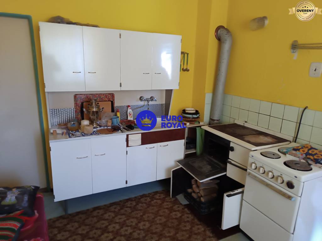 Na predaj starší rodinný dom v Žarnovici 