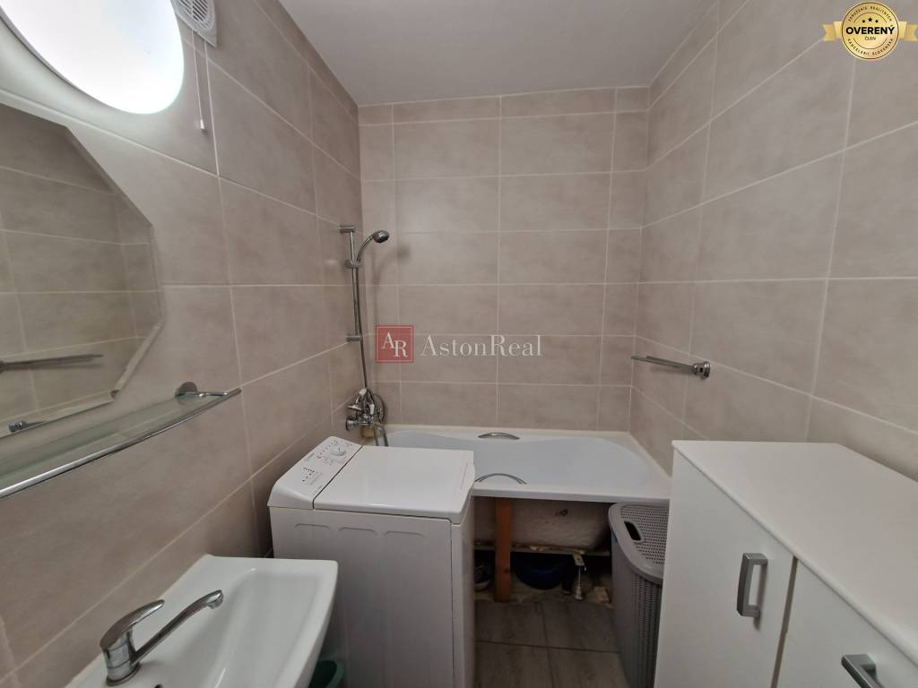 AstonReal: REZERVOVANÉ  4,5 izbový byt 87m2 s loggiou, Stará Ľubovňa