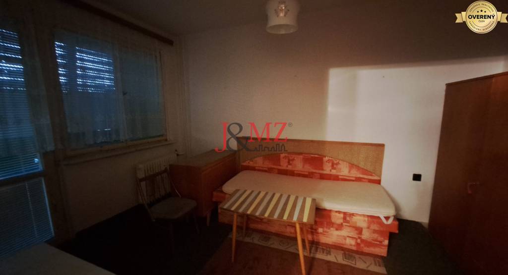 2 izbový byt 50 m2 s loggiou a veľkou pivnicou, Levice (SM – 727)