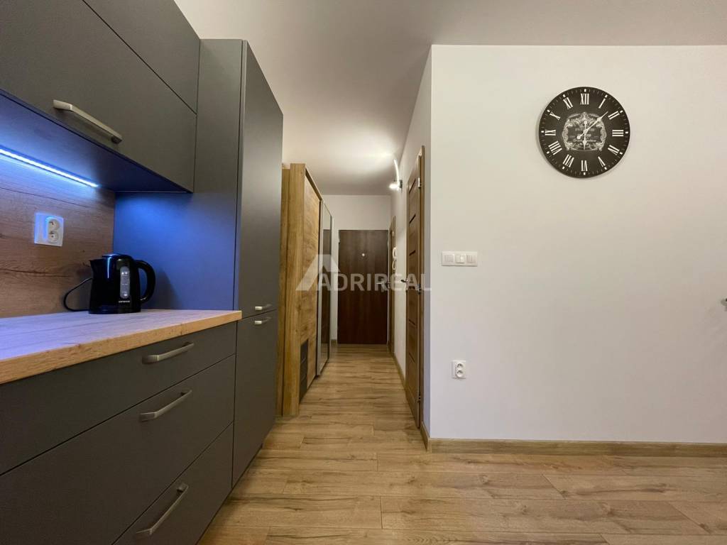 EXKLUZIÍVNE: 2 izb. byt novostavba v PP s park. miestom, 189.900 €
