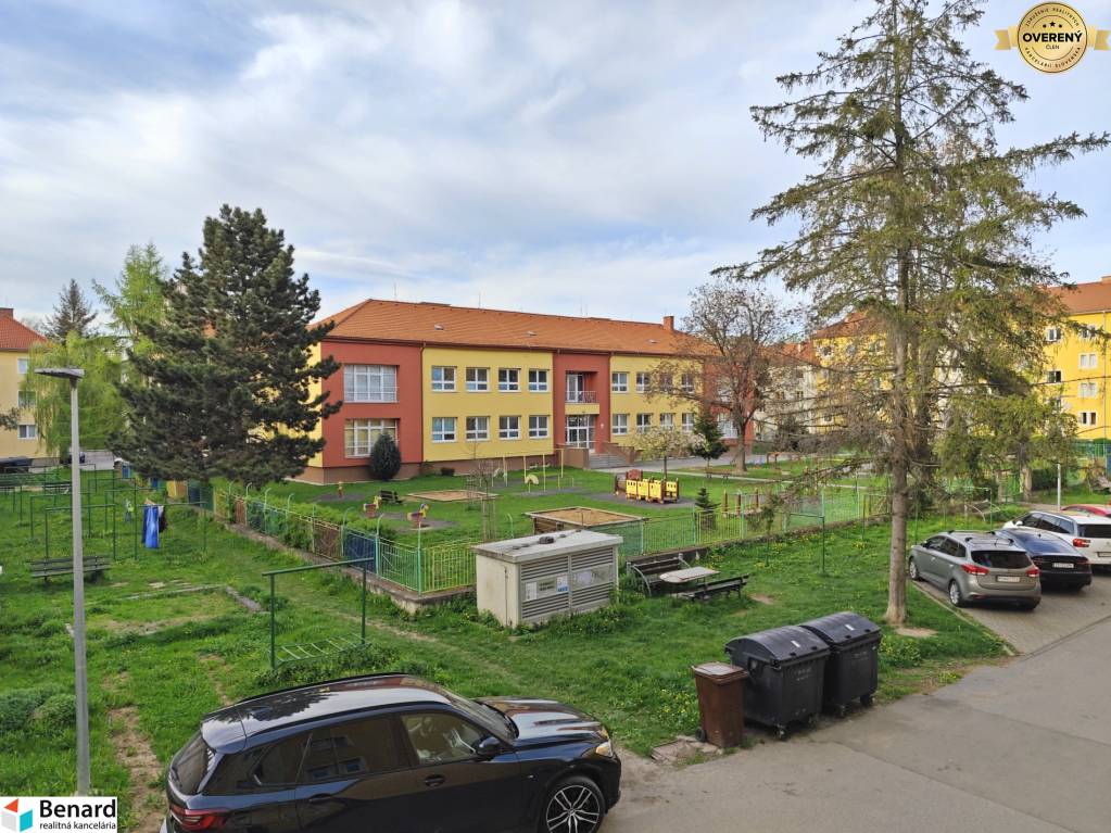 PREDANÝ 2 IZBOVÝ TEHLOVÝ BYT S BALKÓNOM, 51 m2, F. KRÁĽA PREŠOV