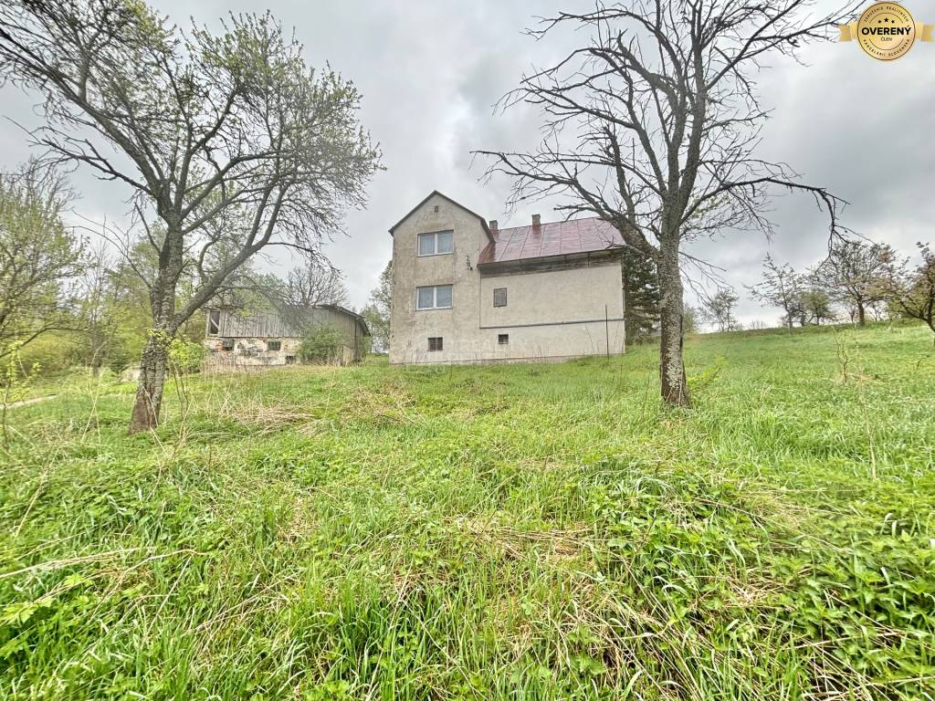 Rodinný dom-Predaj-Čadca-83000.00 €