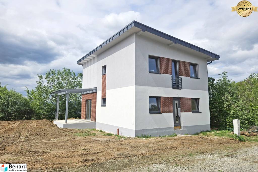 REZERVOVANÝ! NOVOSTAVBA 2 POSCH. RODINNÝ DOM - ZÁBORSKÉ, POZEMOK 530 m