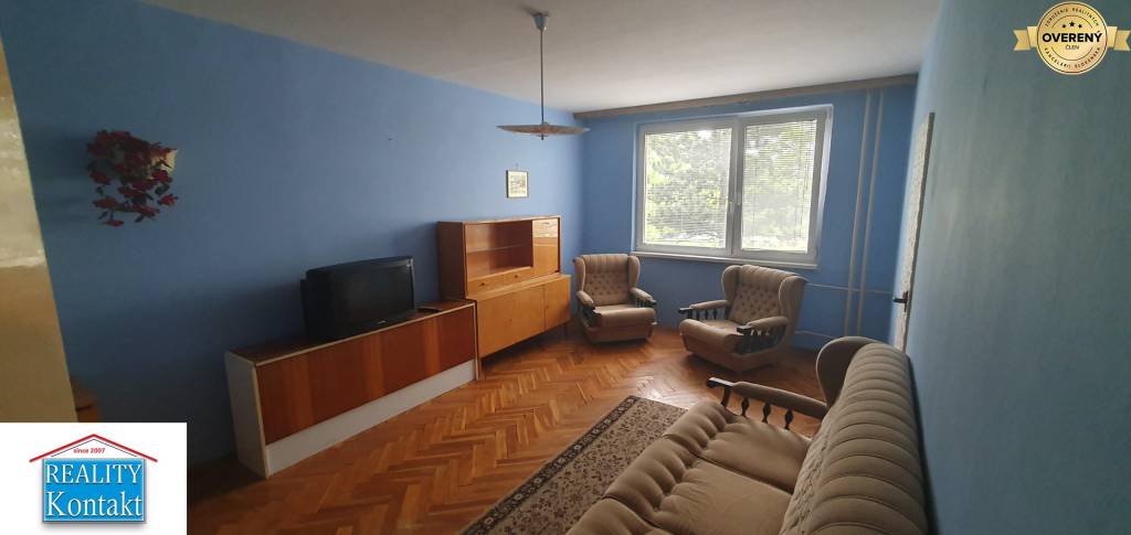 Priestranný 3-izbový byt v Nových Zámkoch na predaj 82m2
