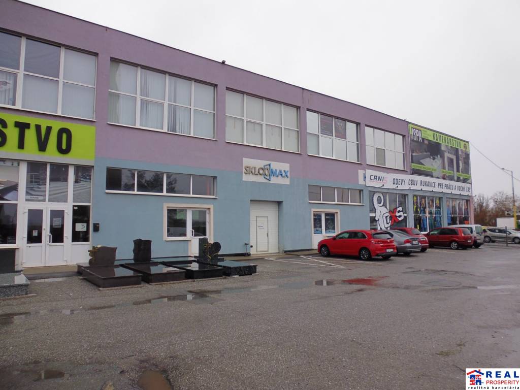 MASARYKOVA: PRÍZEMIE-160 m2, UMÝVADLO + WC-NOVOZREK. obchodné priest.
