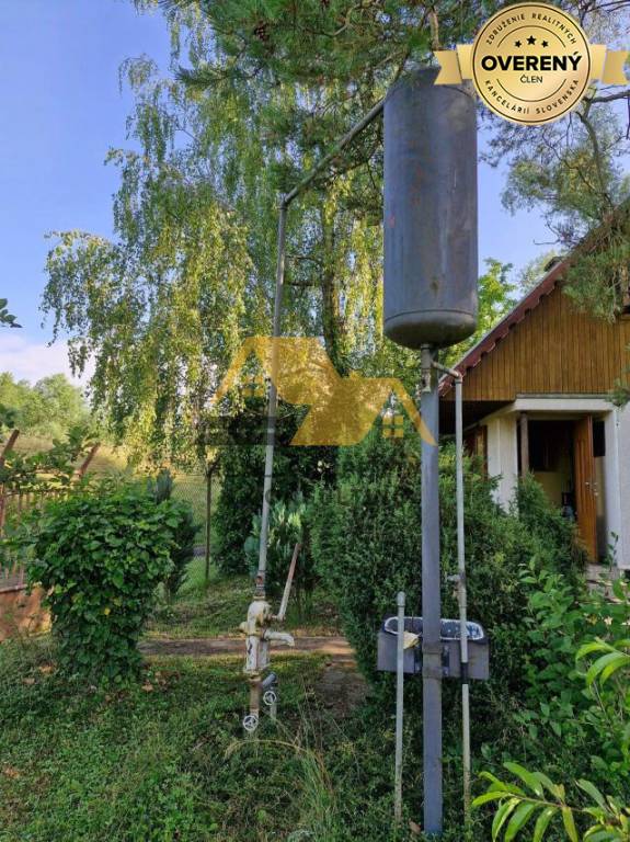 Predám chatu v Úľanoch nad Žitavou