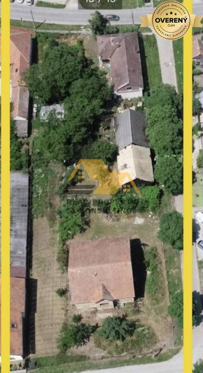 Predám pozemok s rozostavaným domom v Hurbanove