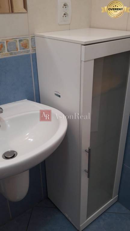 Prenájom! Garsónka s balkónom, 22 m2 - Liptovský Mikuláš