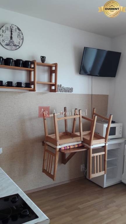 Prenájom! Garsónka s balkónom, 22 m2 - Liptovský Mikuláš