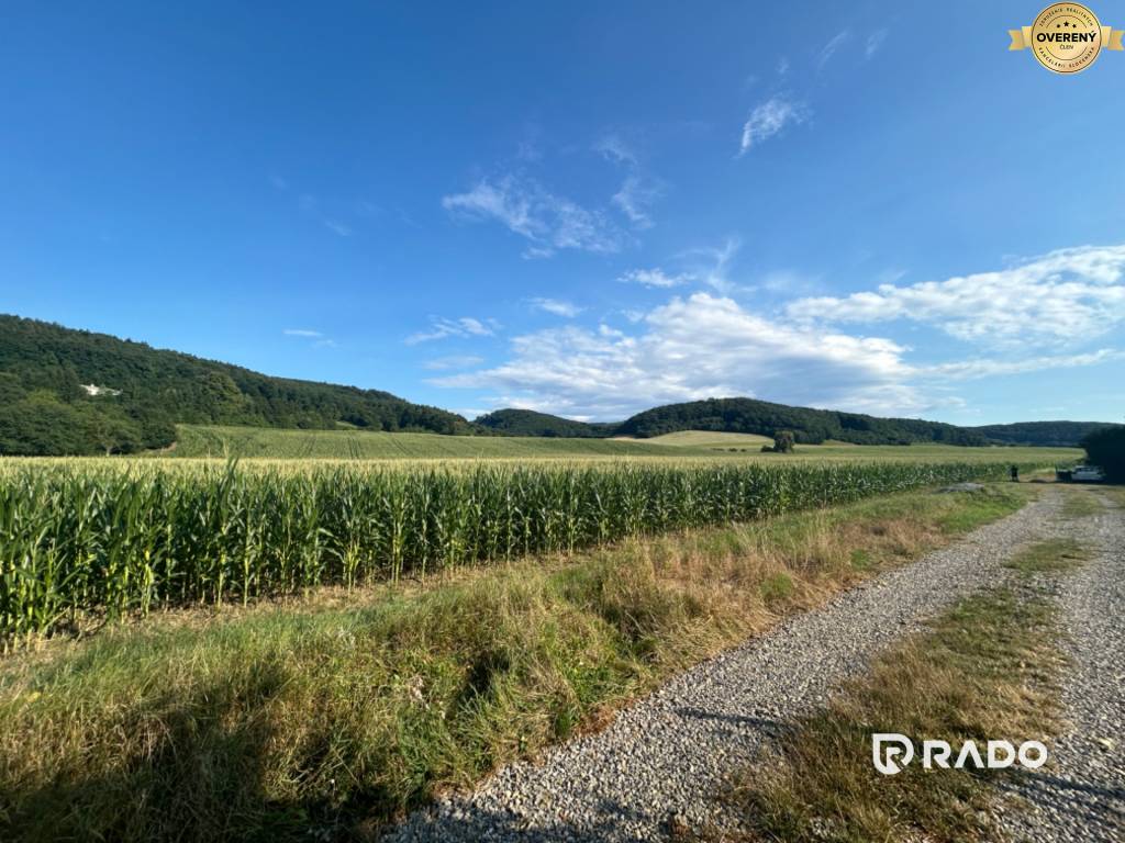 RADO | Stavebný pozemok 1145m2, Trenčianska Teplá - Dobrá