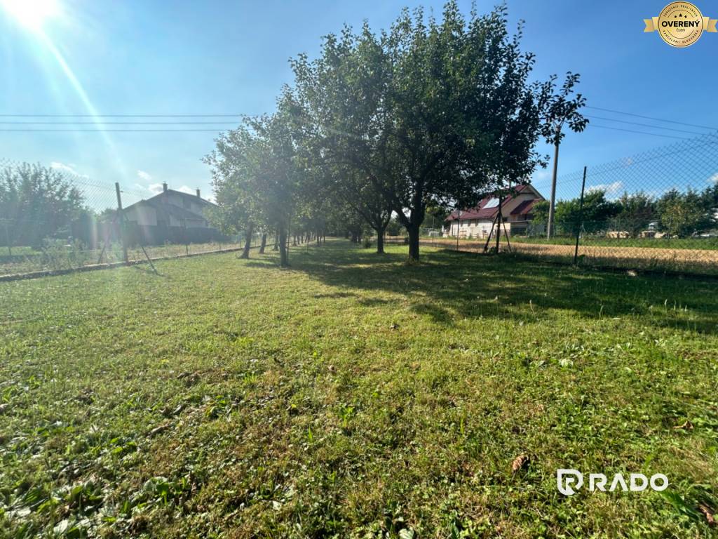 RADO | Stavebný pozemok 1145m2, Trenčianska Teplá - Dobrá