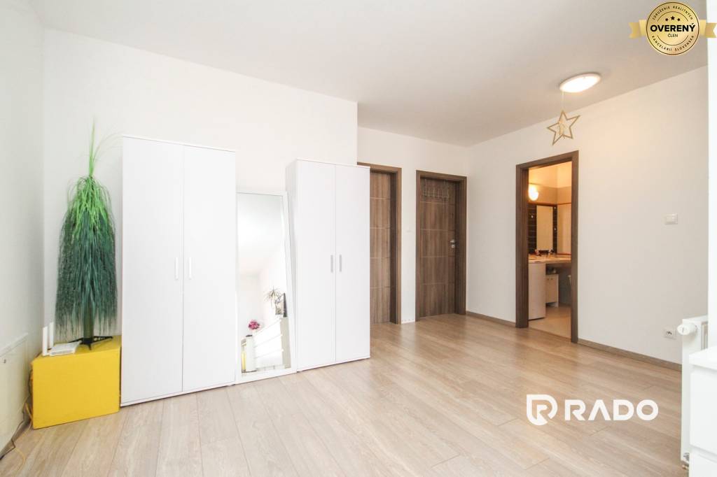 RADO | 4i byt, 111m2 + balkón, ul. Hviezdoslavova, Trenčín - centrum
