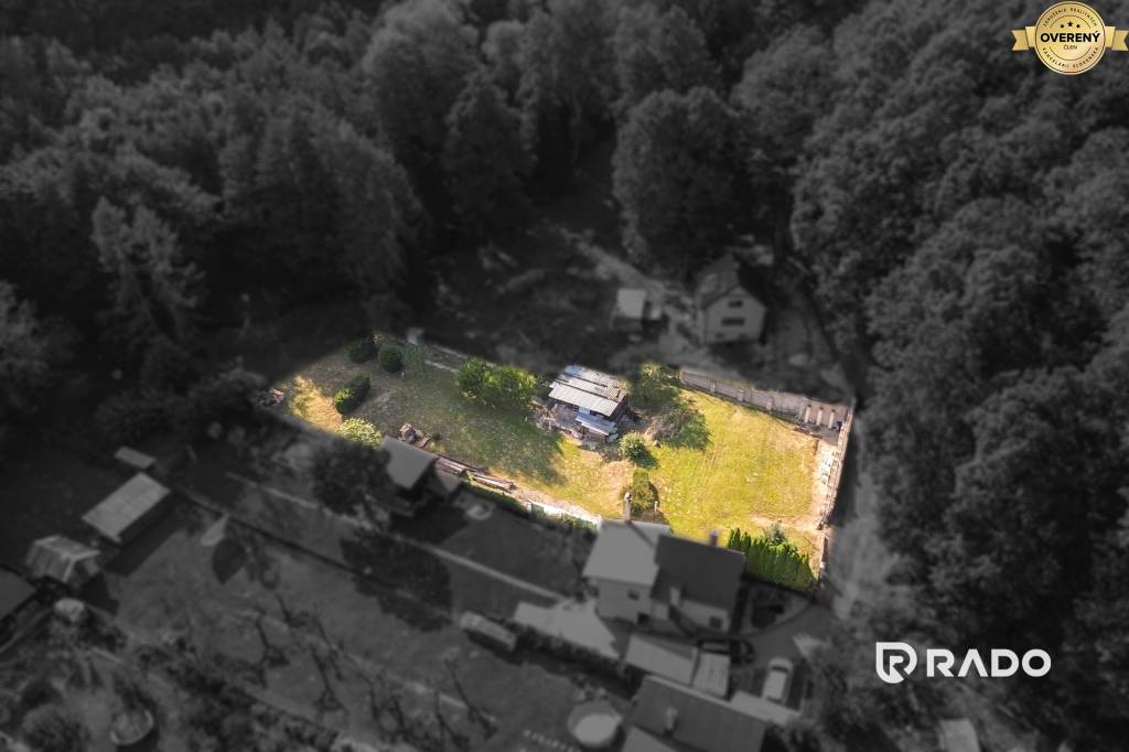 RADO | Veľký pozemok v krásnej prírode, 1071m2, Mníchova Lehota
