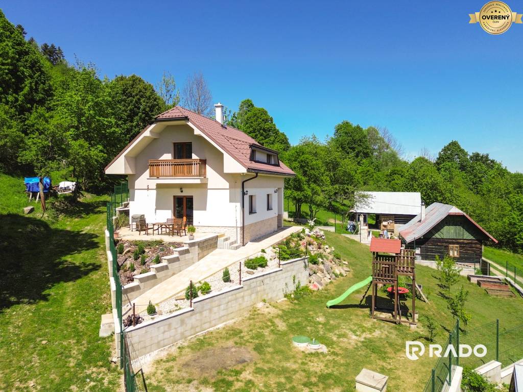 RADO | Rodinný dom s pozemkom 913m2, novostavba, Zákopčie