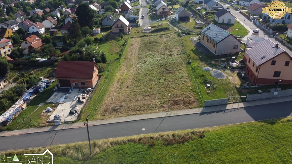 Predaj pozemku na bývanie, větrná, větrná, Beroun