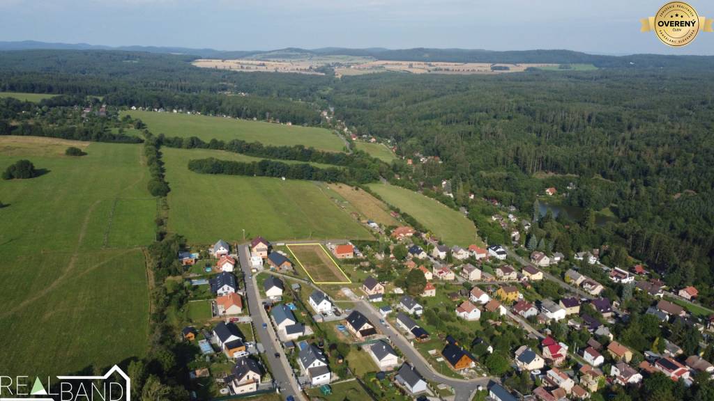 Predaj pozemku na bývanie, větrná, větrná, Beroun