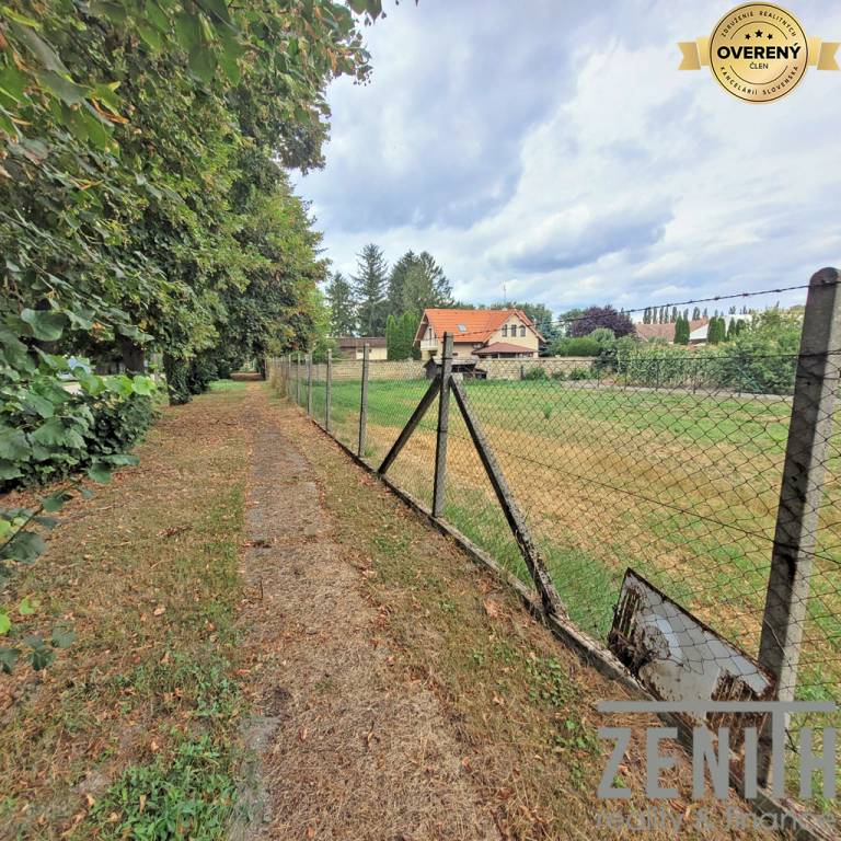 Pripravujeme predaj stavebných pozemkov v obci Horné Saliby - Hrušov