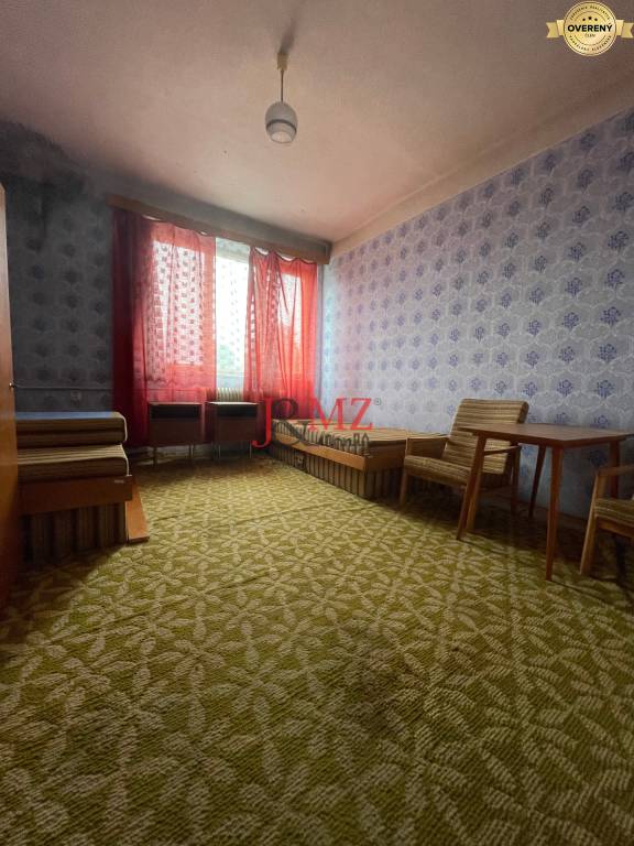 Veľký rodinný dom vhodný ako investícia ( VS-7 ) 