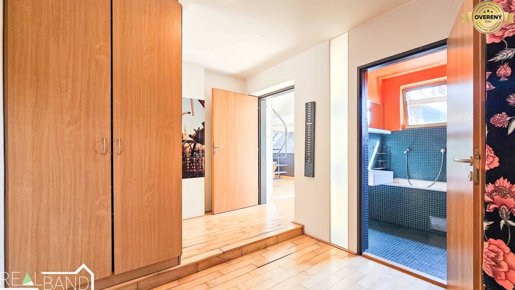 Prodej bytu 2+kk 89 m² Fabiánova, Praha - Košíře
