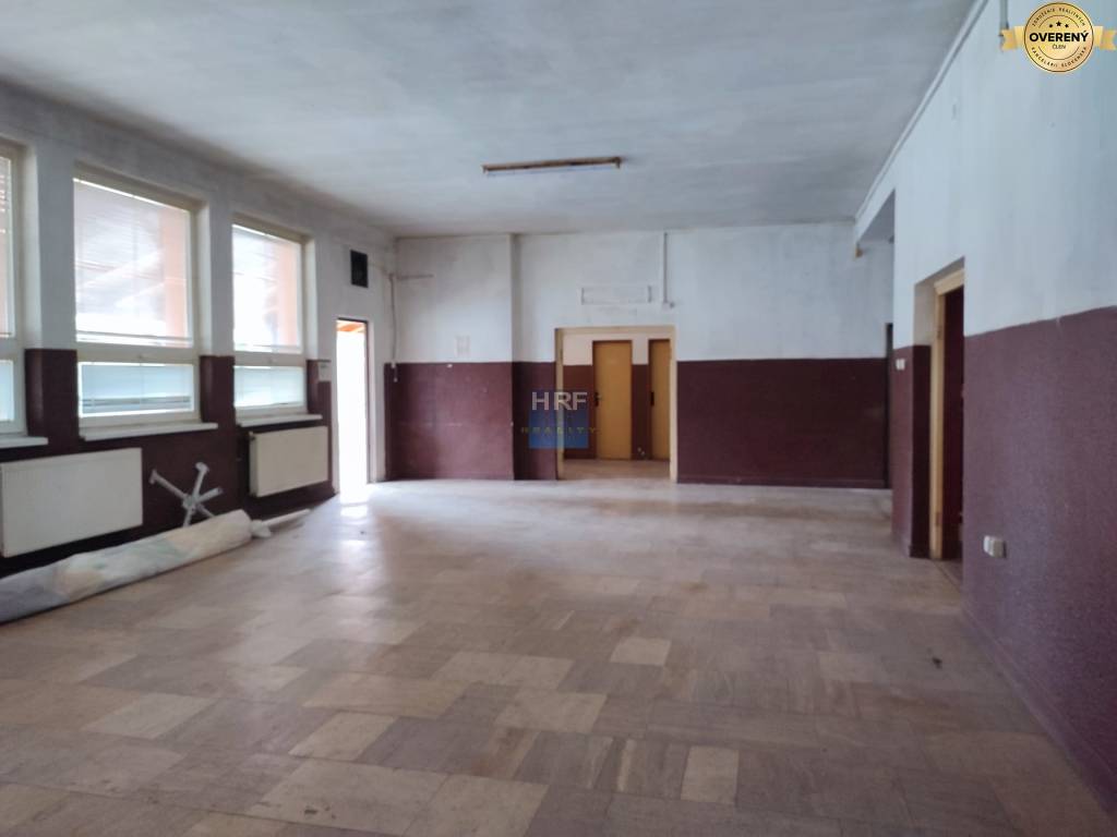 Prenájom objektu  v centre obce Vrádište