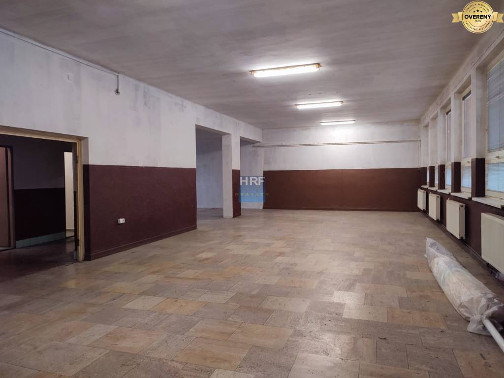 Prenájom objektu  v centre obce Vrádište