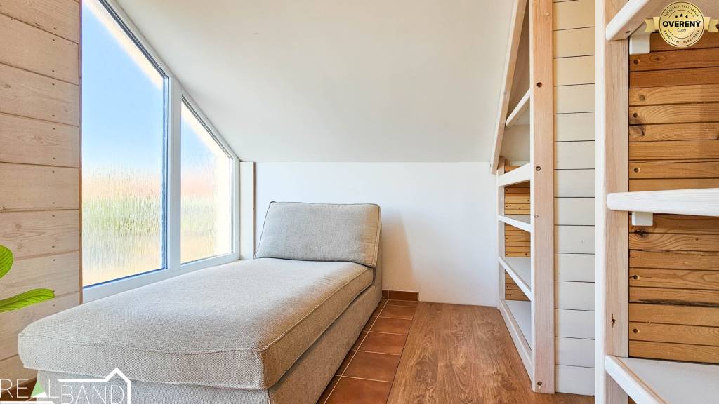 PREDAJ - Rodinný dom - Leopoldov - Celková rozloha 428m²