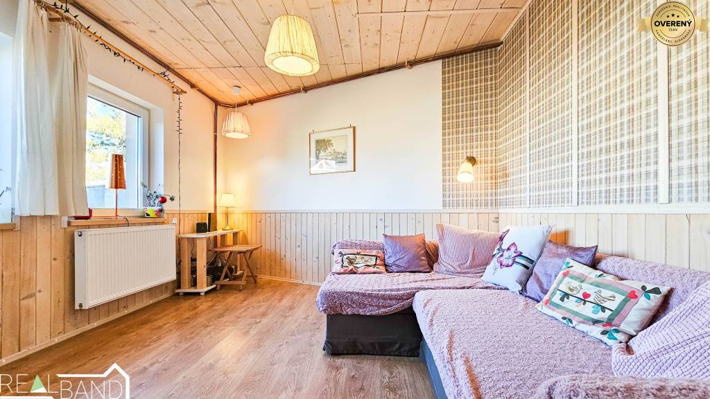 PREDAJ - Rodinný dom - Leopoldov - Celková rozloha 428m²