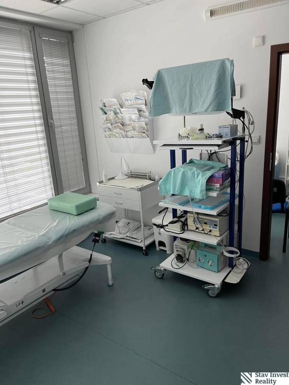 Nájom: ambulancia pre lekára špecialistu
