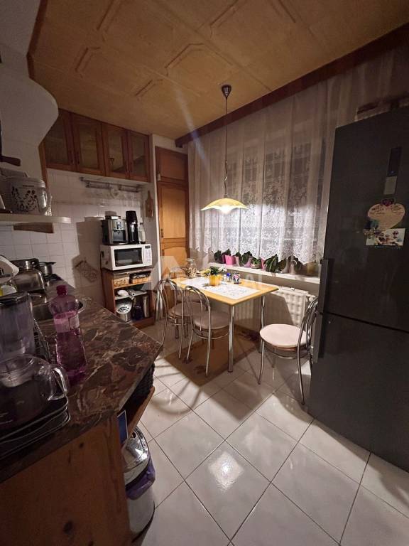 PREDAJ:3-izb.byt+lodžia;70 m2; zariadený;Novozámocká Zvolen; 149.800 €