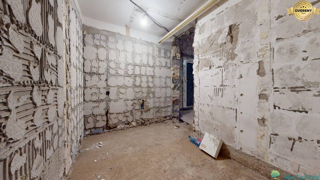 Obchodný priestor na prenájom, 94 m2, Michalovce centrum