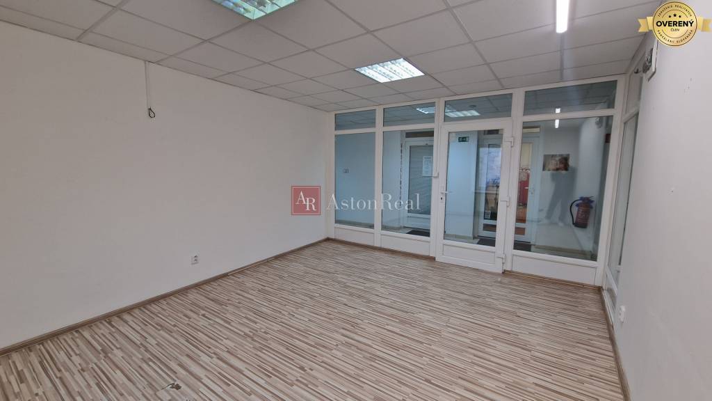 Prenájom obchodných priestorov Poprad Centrum