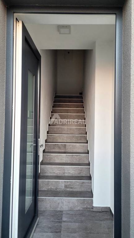 PREDAJ:3-izbový byt s balkónom;novostavba-Galanta;80m2;165.000€