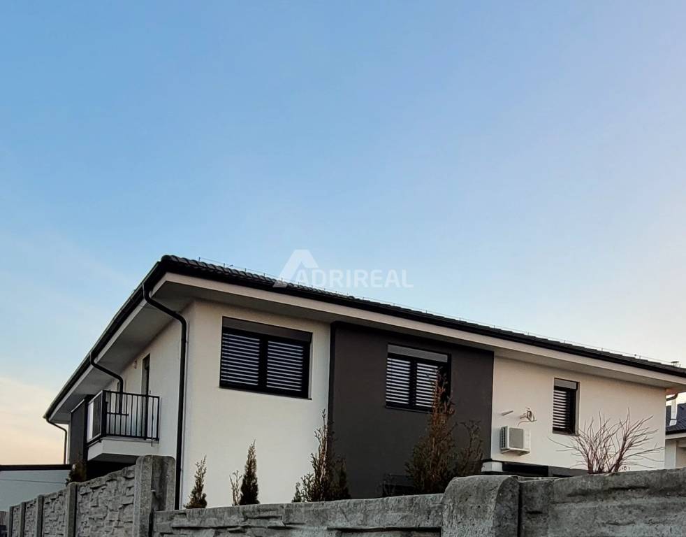 PREDAJ:3-izbový byt s balkónom;novostavba-Galanta;80m2;165.000€