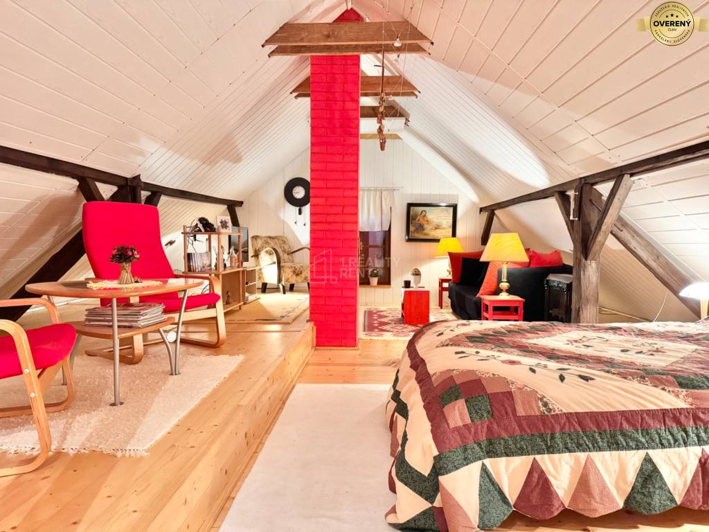 Nadčasová chalúpka obklopená prírodou a výhľadmi v Čadci Husáriku (MO)