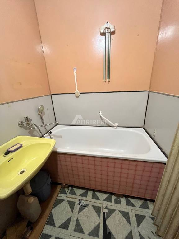 PREDAJ: 3i byt 76 m2; Ľ. Štúra Lučenec; 83.000 €