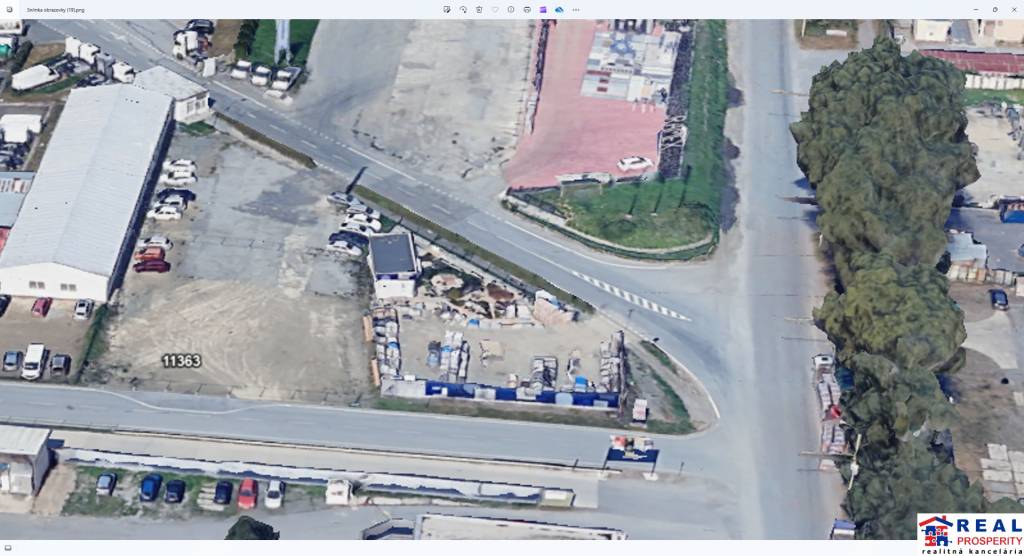 STROJNÍCKA: SKLAD 70 m2 - 3 miestnosti + soc. zázemie + parkov. plocha