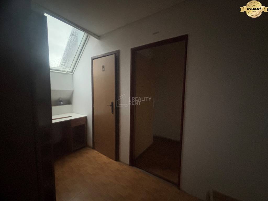 Predaj budovy na podnikanie v Čadci (MO)