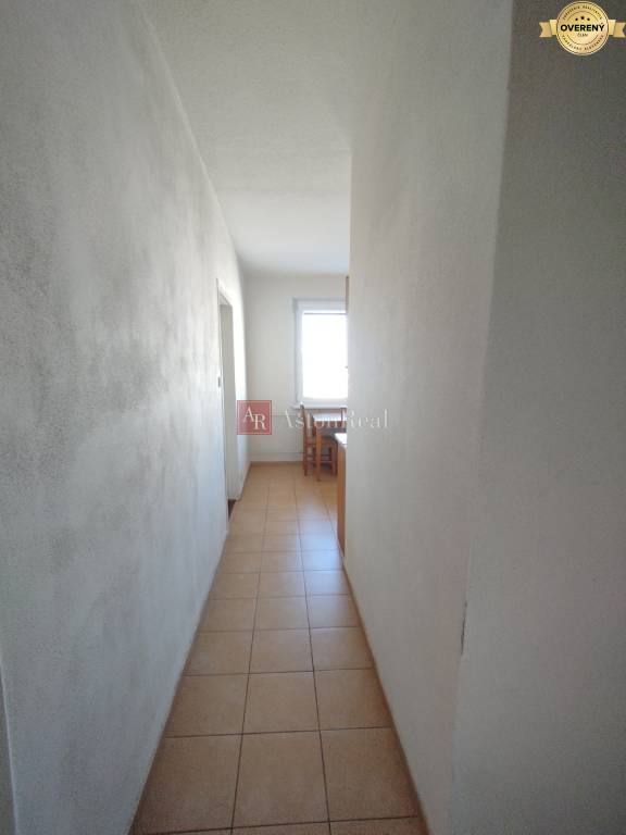 Rezervované! 3 izbový byt s balkónom 72m2 Nábrežie - Liptovský Mikuláš