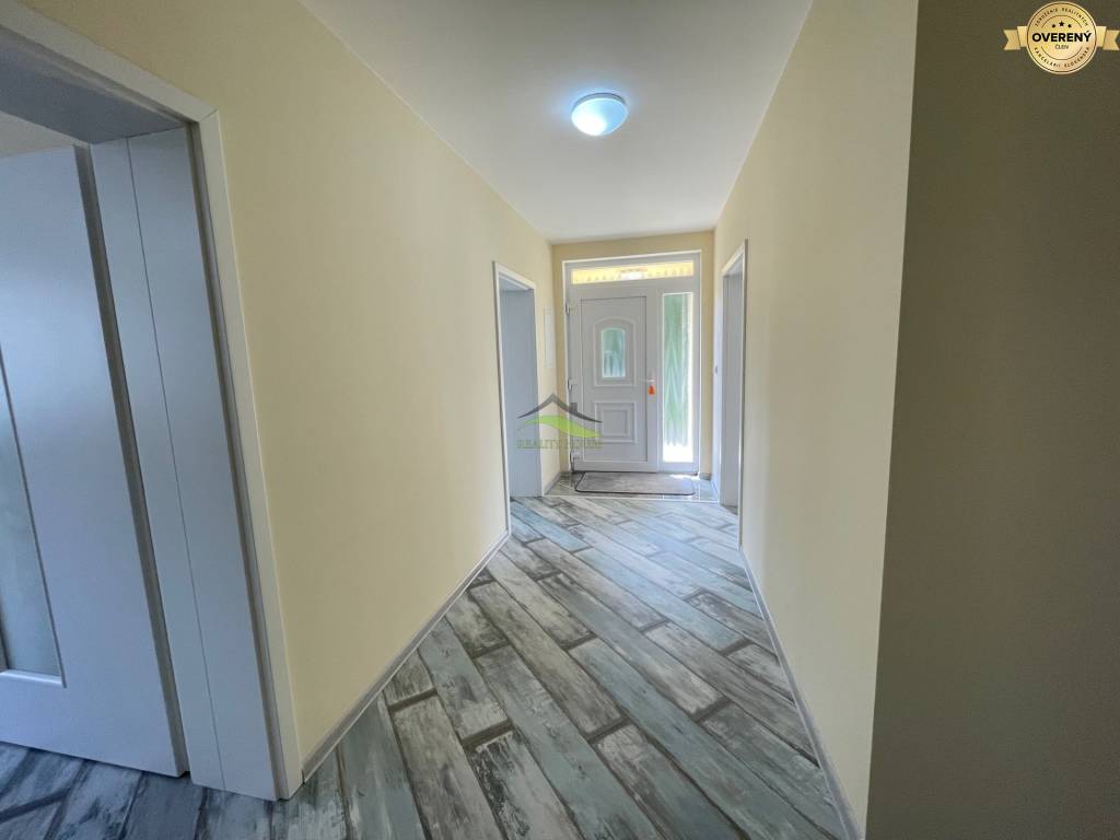 Kvalitný rodinný dom s krásnou záhradou - 1600 m2