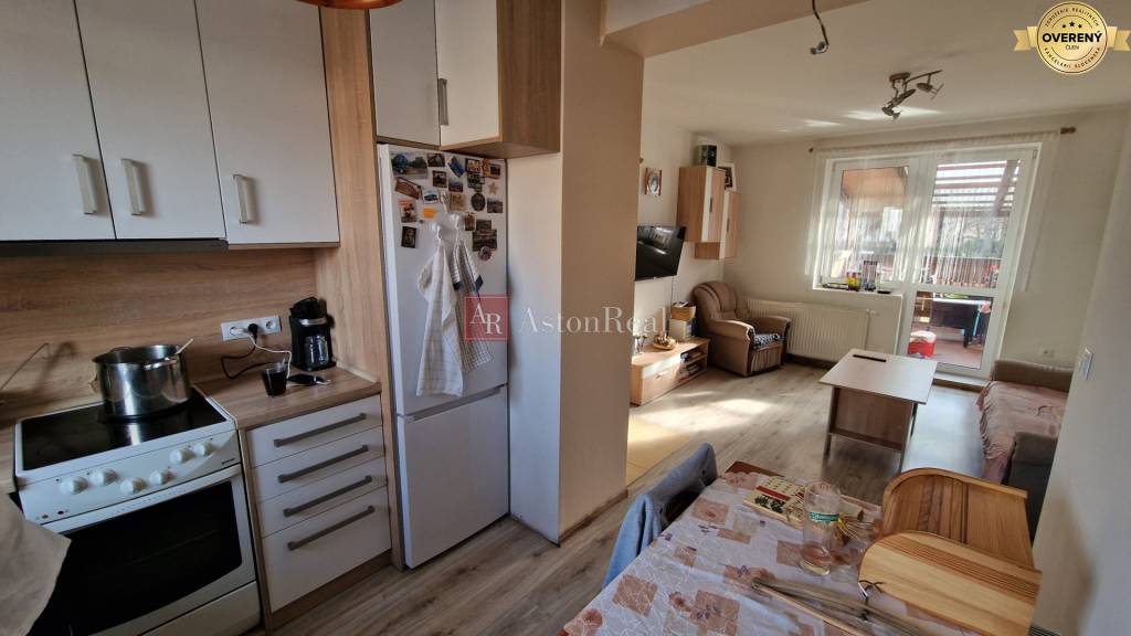 PREDAJ - Rodinný dom SVIT, okr.Poprad, 500 m2