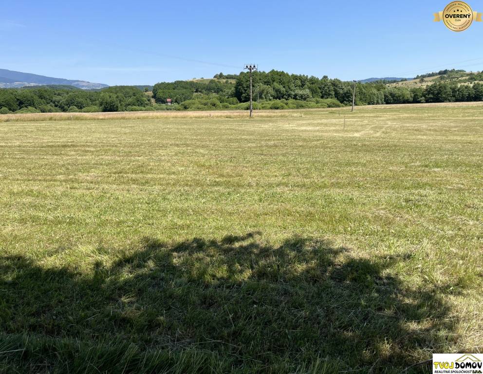 Rovinatý a slnečný stavebný pozemok v PIešti I., Detva