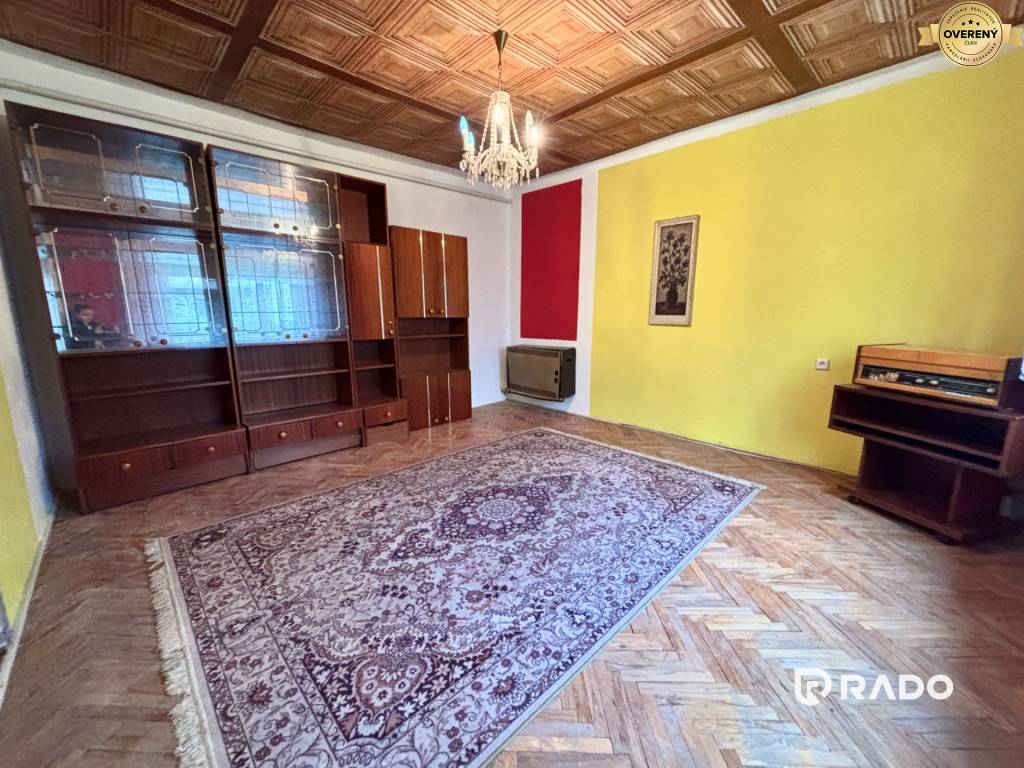 RADO I Na predaj rodinný dom, Nemšová