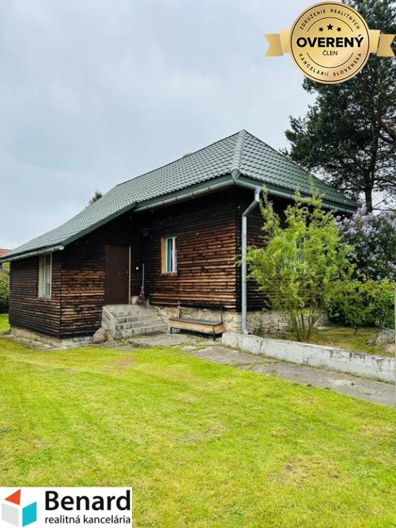 RODINNÝ DOM - CHALUPA NA POZEMKU 803 m2, ČIRČ, OKR. S. ĽUBOVŇA